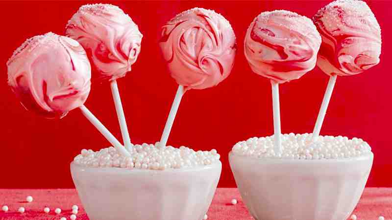 Strawberry Cake Pop Recipe