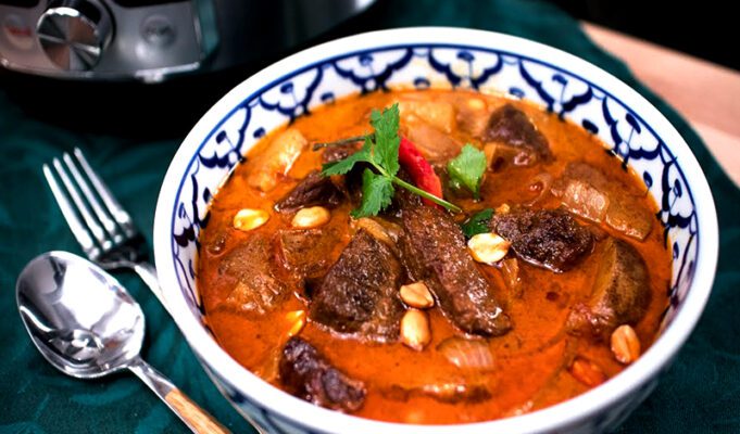 Panang beef curry recipe slow cooker